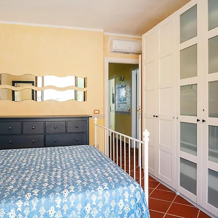 In Centro Sole E Mare *